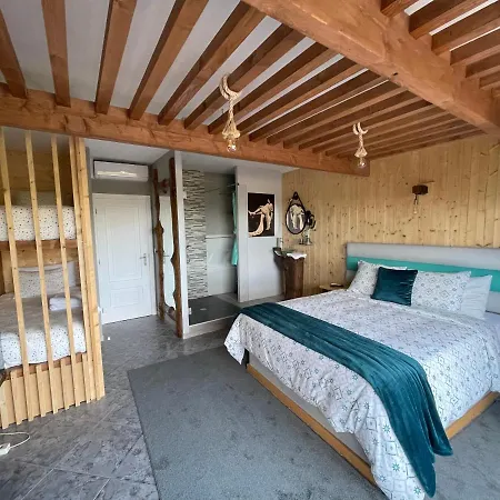 Gerendaház Refugio Muas Nature